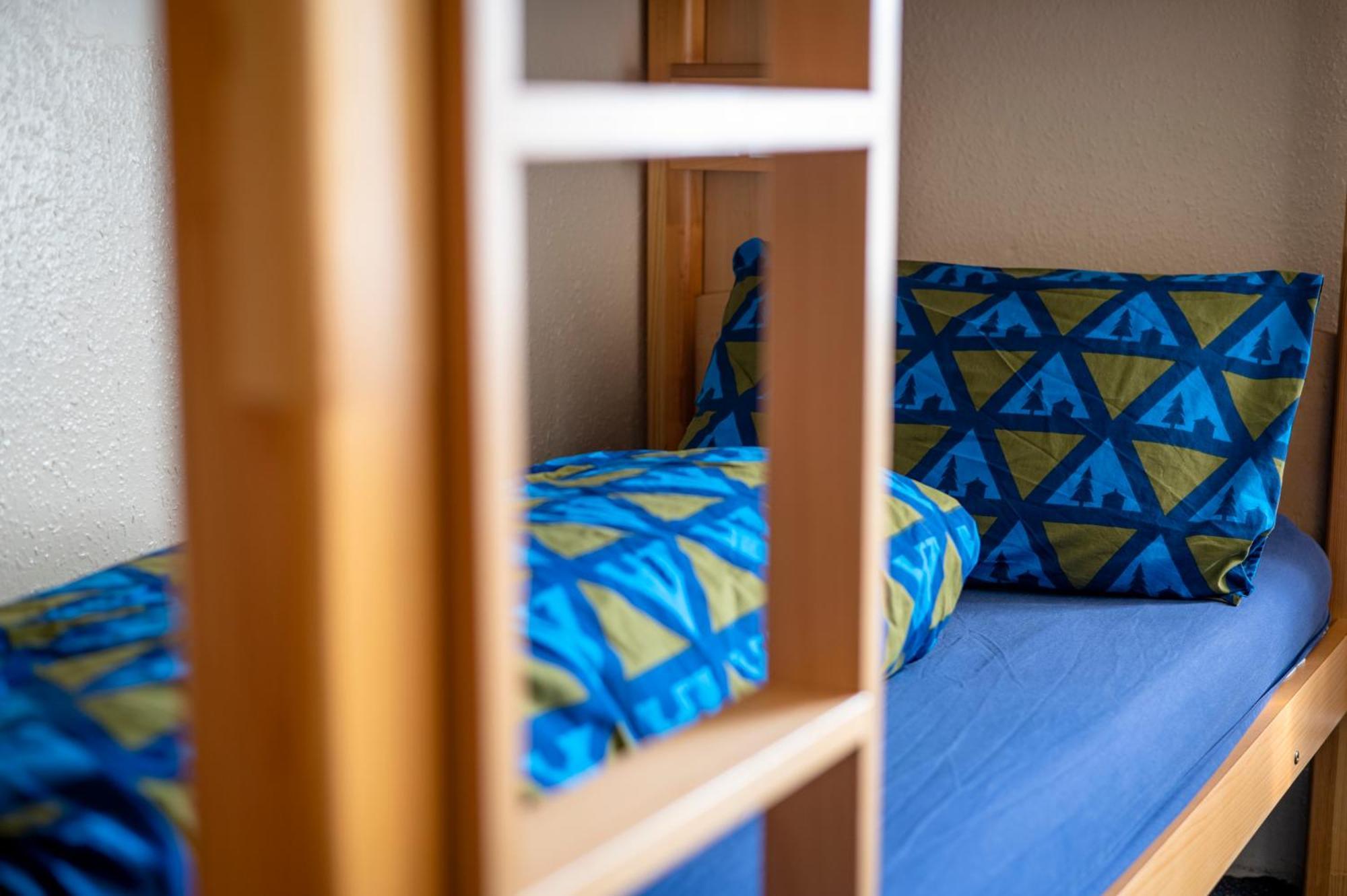 Braemar Youth Hostel Екстериор снимка