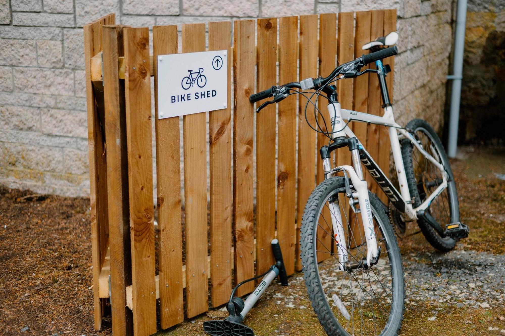 Braemar Youth Hostel Екстериор снимка