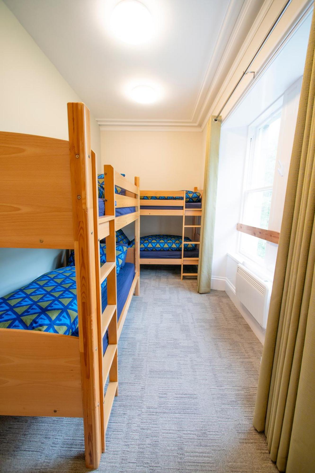 Braemar Youth Hostel Екстериор снимка