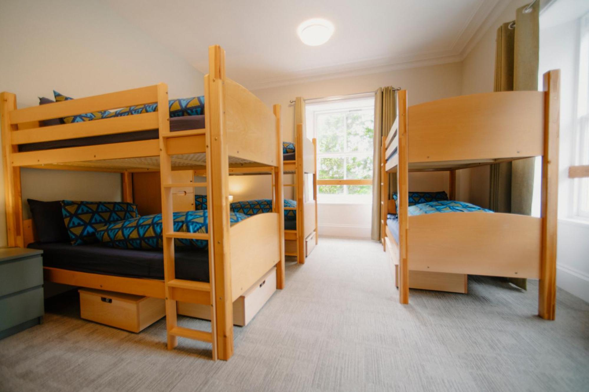 Braemar Youth Hostel Екстериор снимка