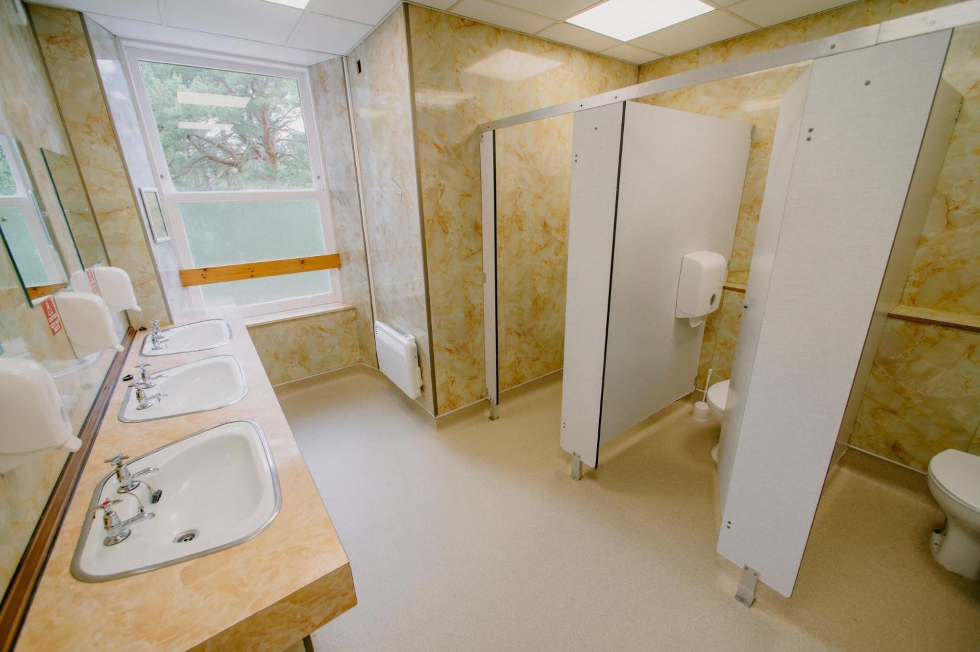Braemar Youth Hostel Екстериор снимка