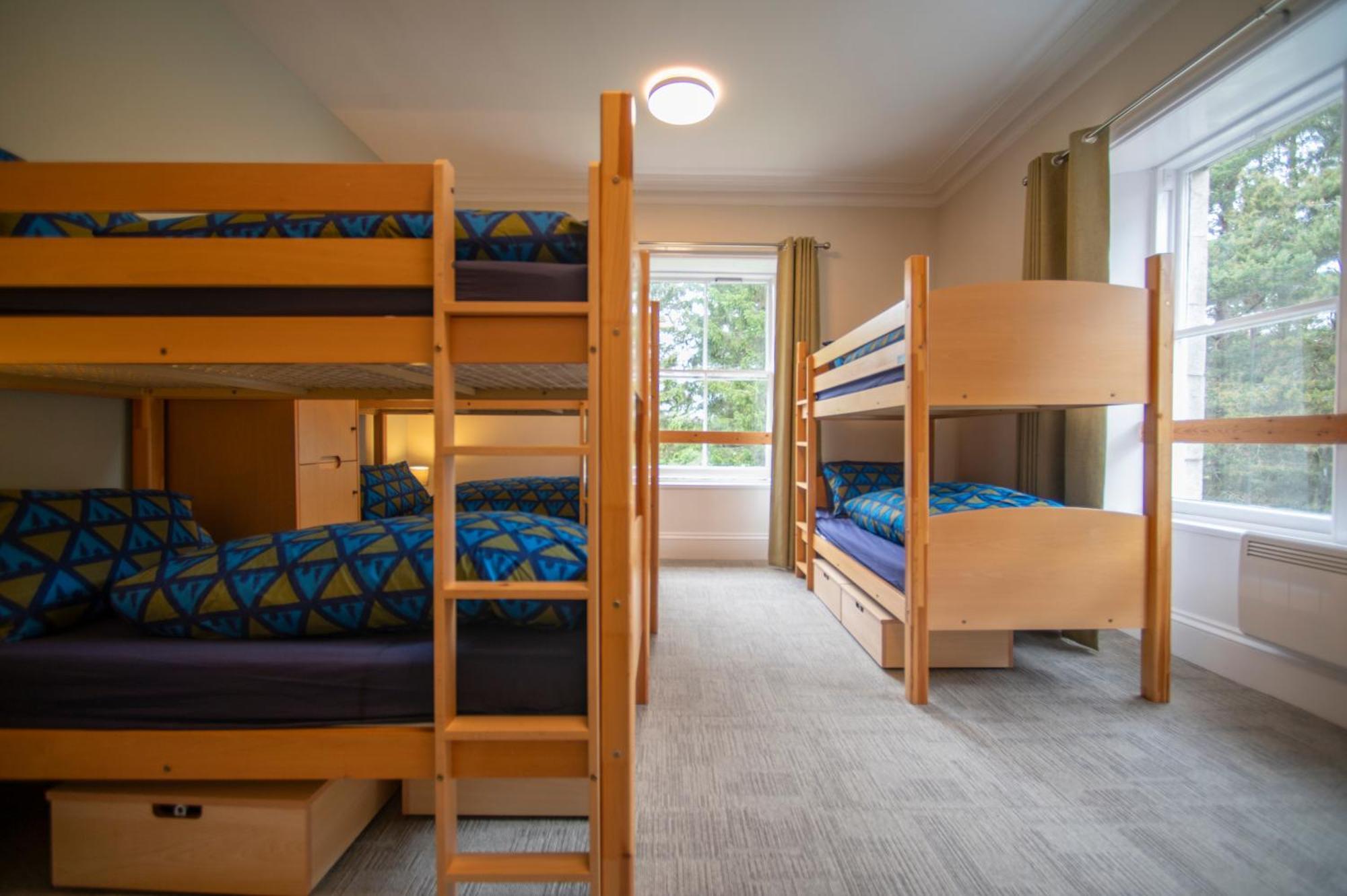 Braemar Youth Hostel Екстериор снимка